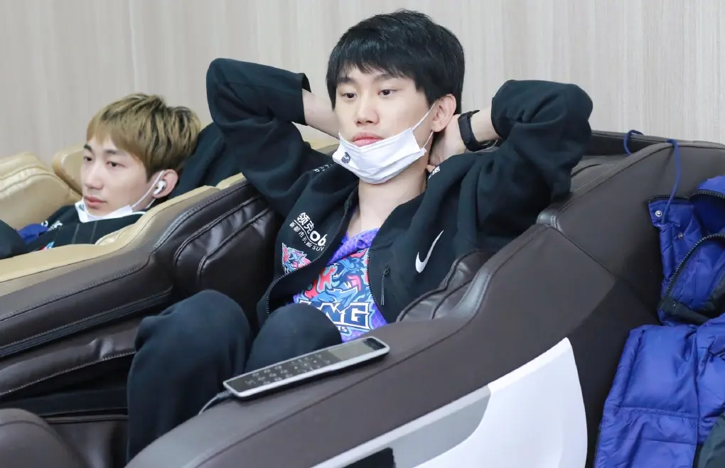 -关于TSM碾压BRO，Clid完成史诗逆转激烈交锋成都决赛之夜，成为赛场最大亮点的信息